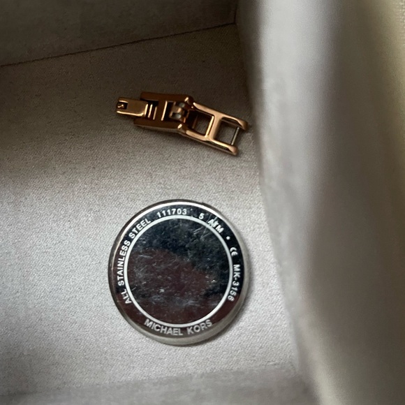 Rose Gold Michael Kors Watch - Picture 6 of 6